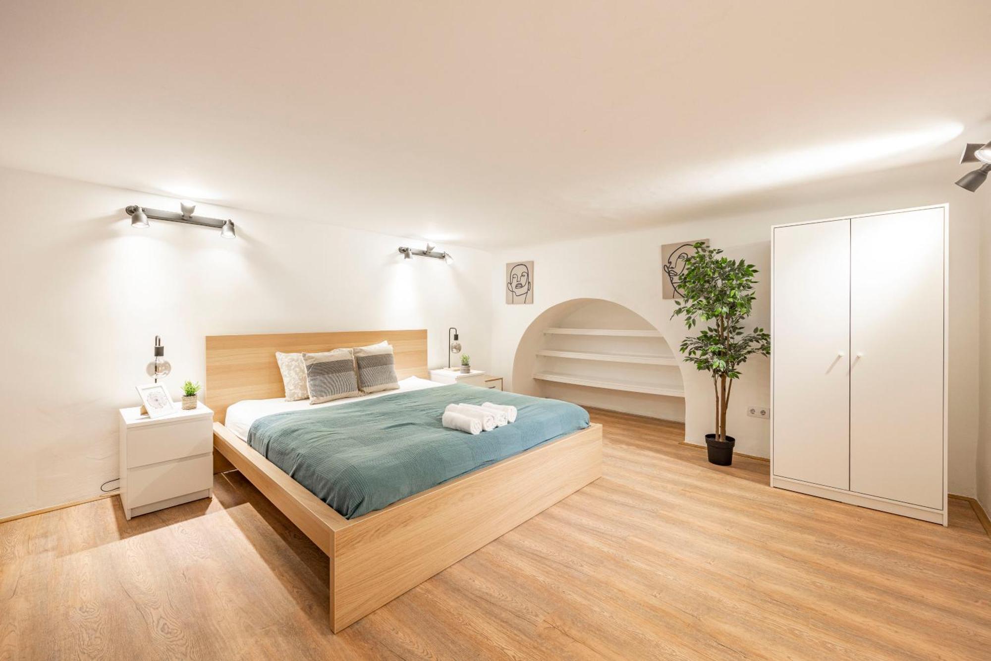 & Cozy Dream By Prestige Homes * Boedapest